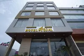 Regal inn