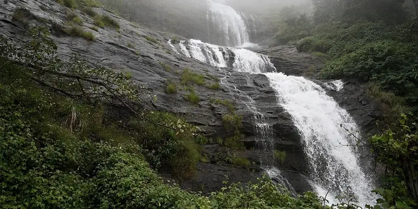 Valara Waterfalls sightseeing image