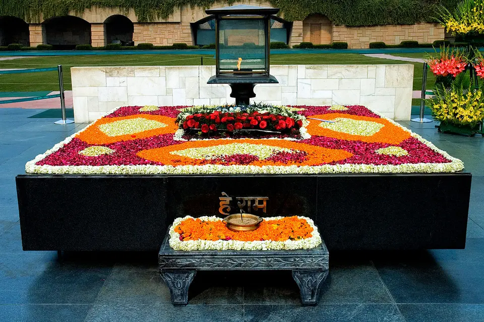 Raj Ghat sightseeing image