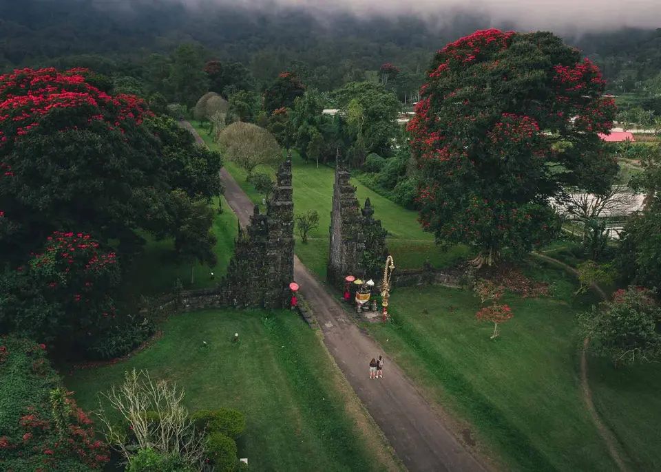 Handara Gate entrance surrounded by gardens and green hills in Bali
