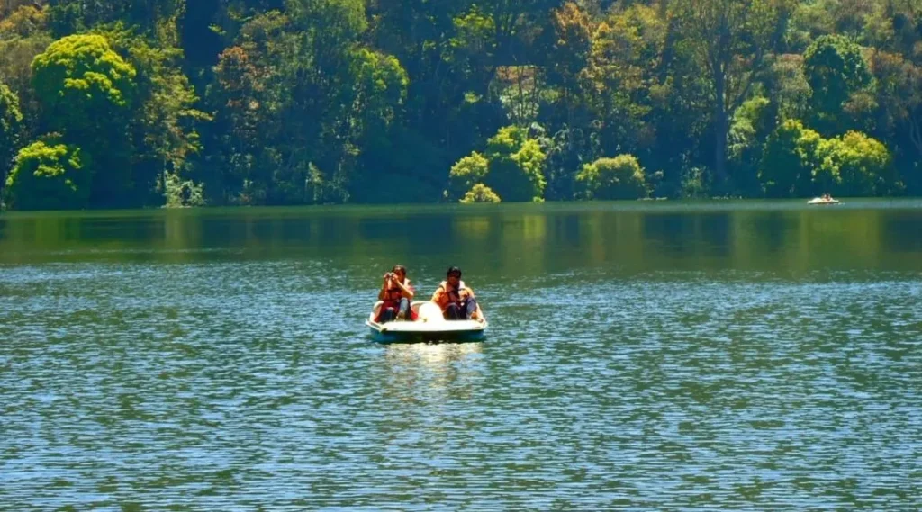 9 Days 8 Night Kerala Package with Rameshwaram - kundallake image