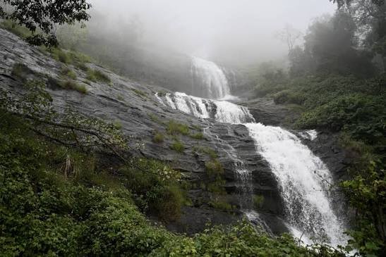 Cheeyappara Waterfalls sightseeing image