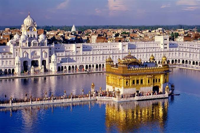 Golden Temple sightseeing image