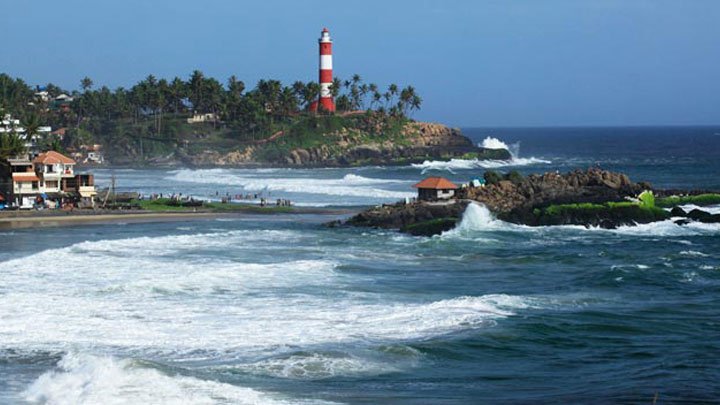 Light House Beach Trivandrum sightseeing image